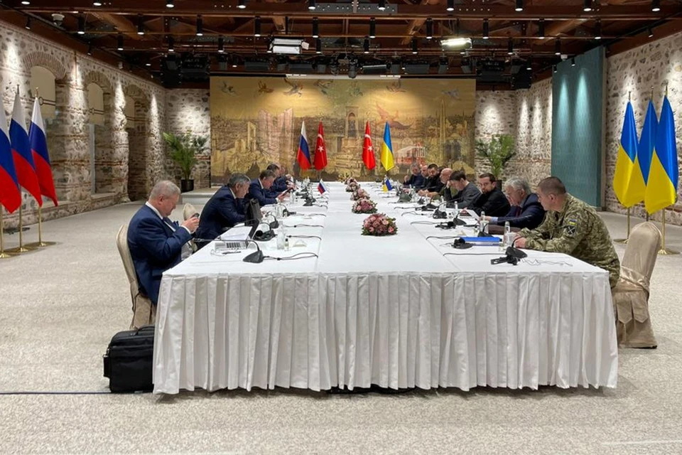Во время переговоров делегаций России и Украины в Стамбуле.