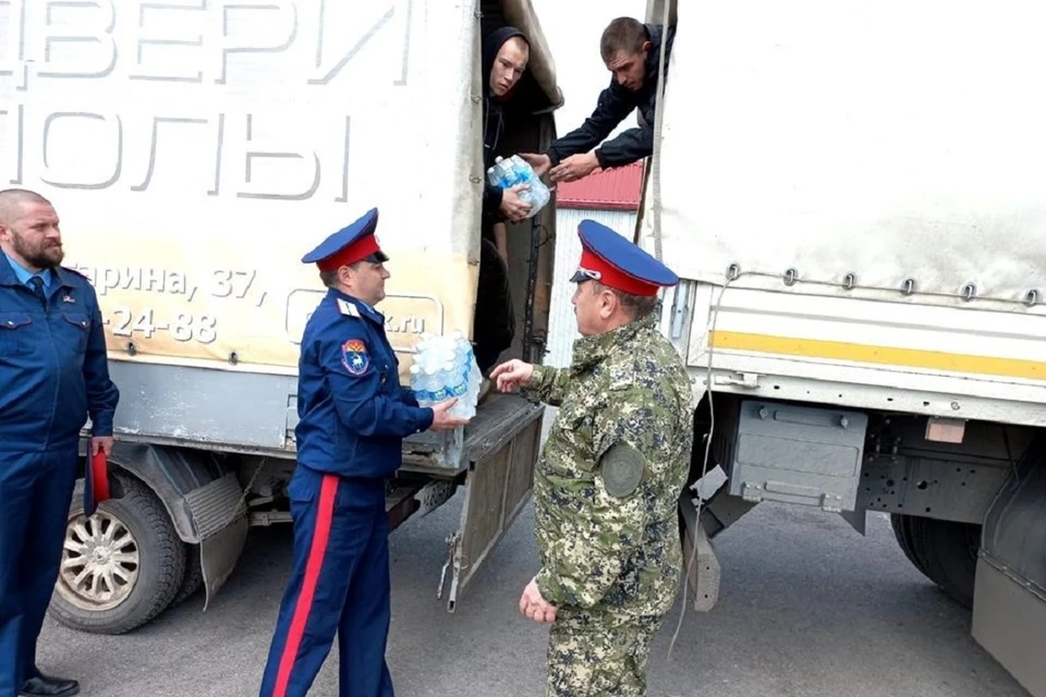 Донцы находятся в постоянном контакте с казаками Донбасса. Фото: сайт донского правительства.