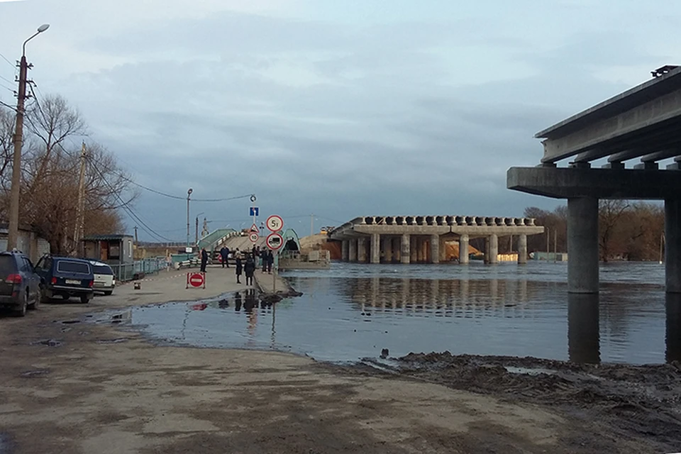 Вода в Десне продолжает прибывать.