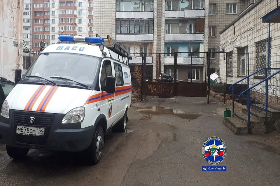 В Новосибирске 85-летняя бабушка оказалась заперта в квартире. Фото: МАСС.