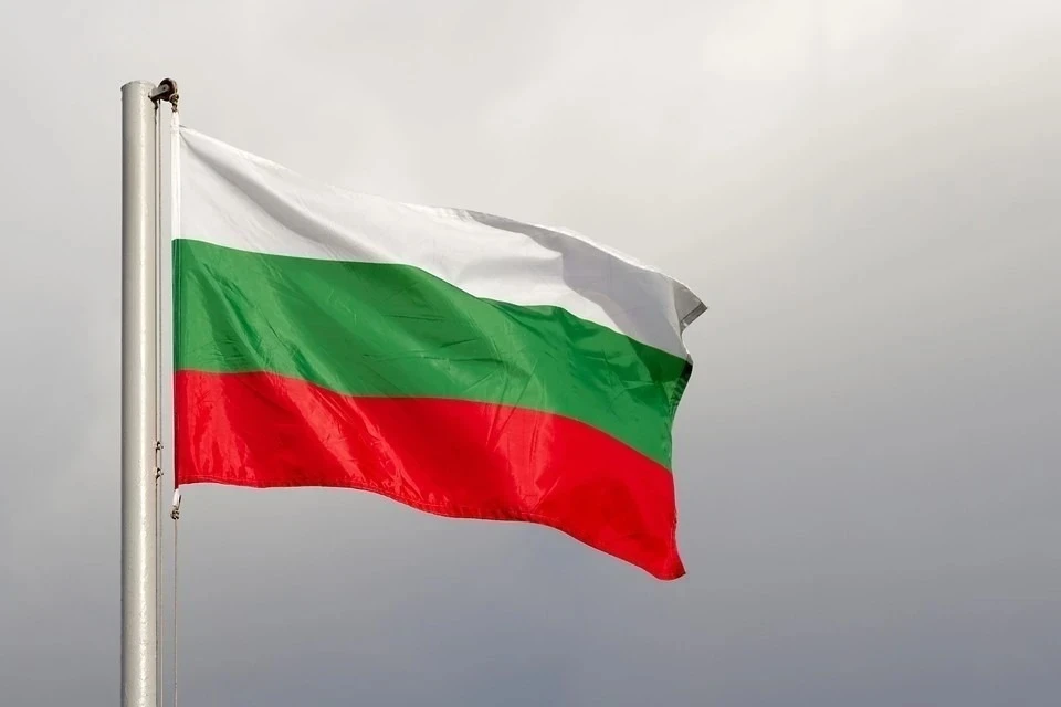 Болгария отказывается поставлять тяжелое вооружение на Украину, но единства в этом вопросе нет даже внутри правящей коалиции