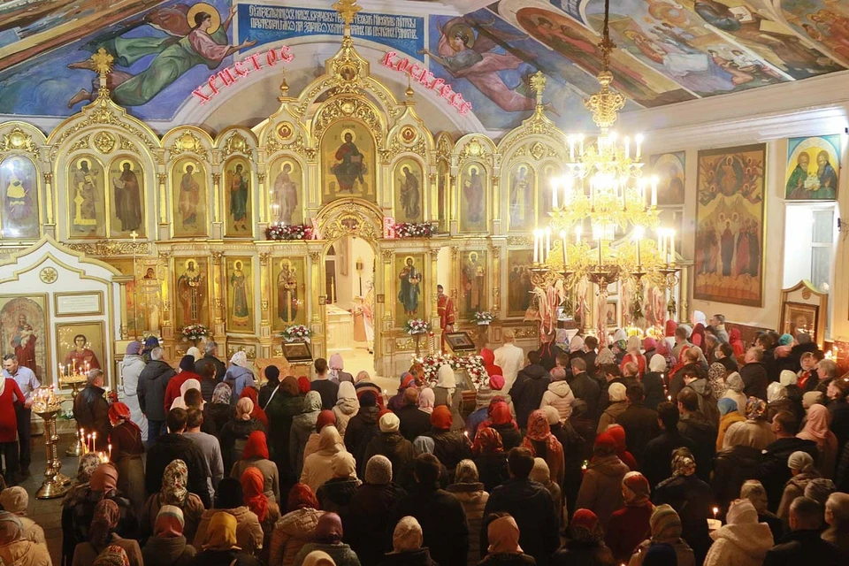Служба в Никольской церкви