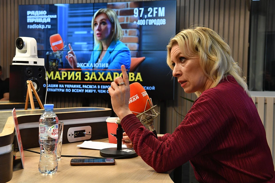 Мария Захарова в студии Радио "Комсомольская правда".