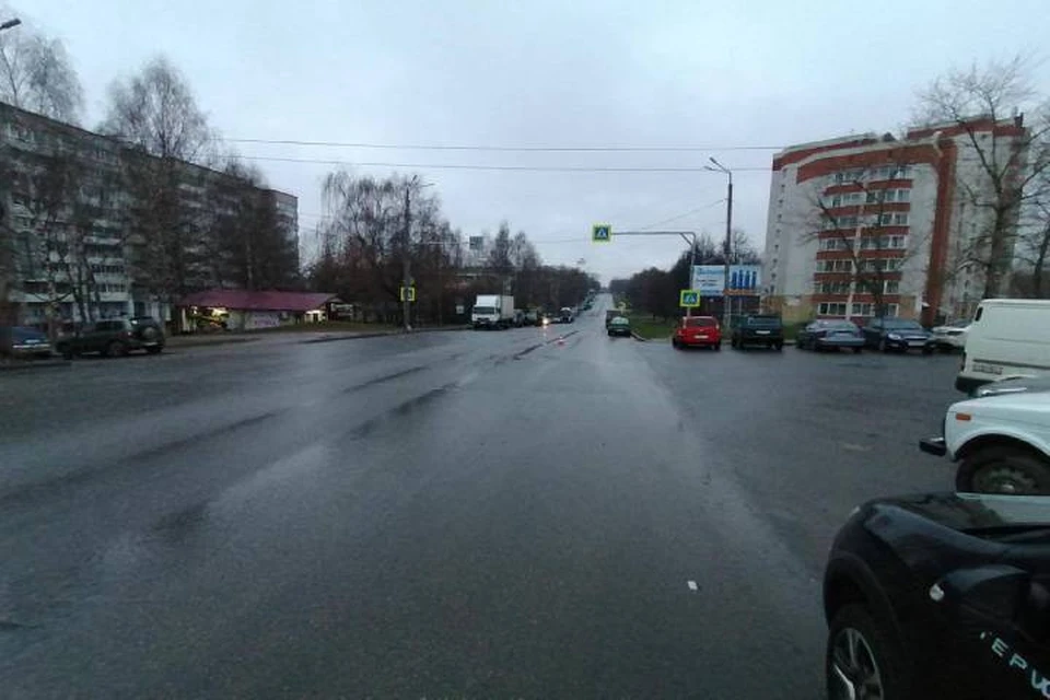 Происшествие случилось в светлое время суток на улице Дзержинского. Фото: vk.com/gibdd43