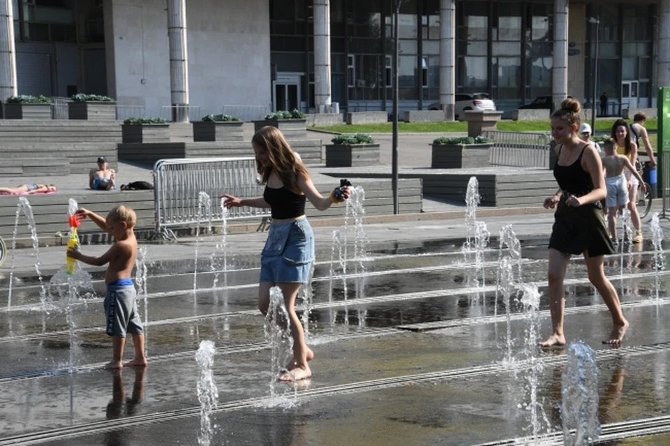 Фонтаны - одно из красивых архитектурных созданий города