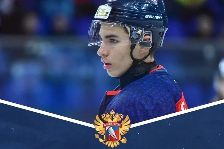 Хоккейный «Южный Урал» из Орска продал двух форвардов и купил взамен них игрока из Казахстана