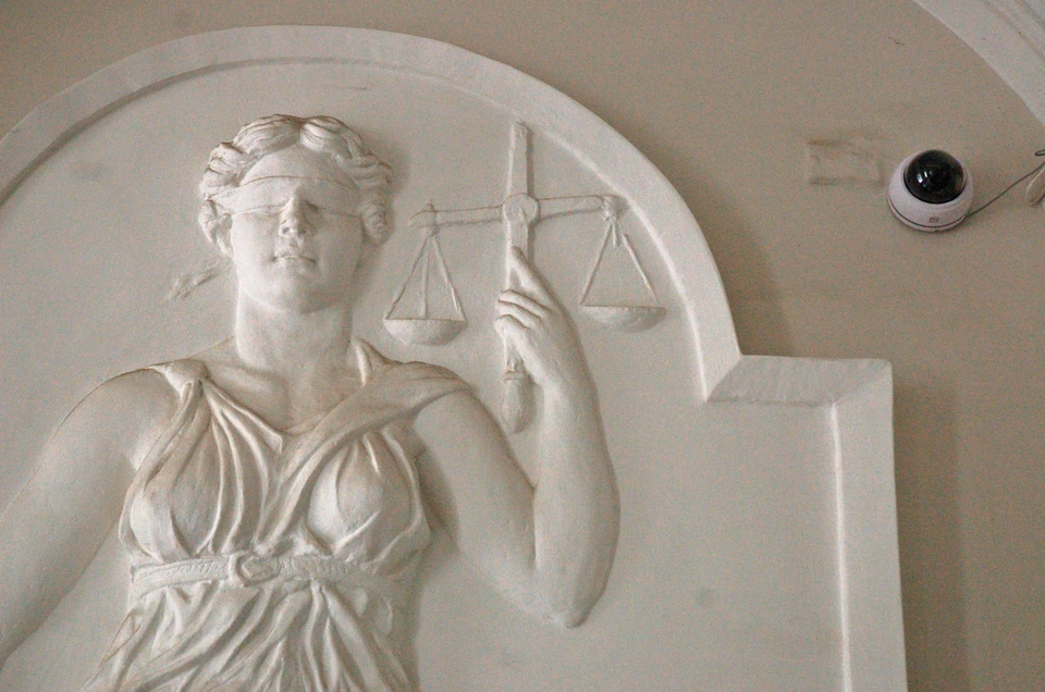 Суд арестовал оппозиционера заочно