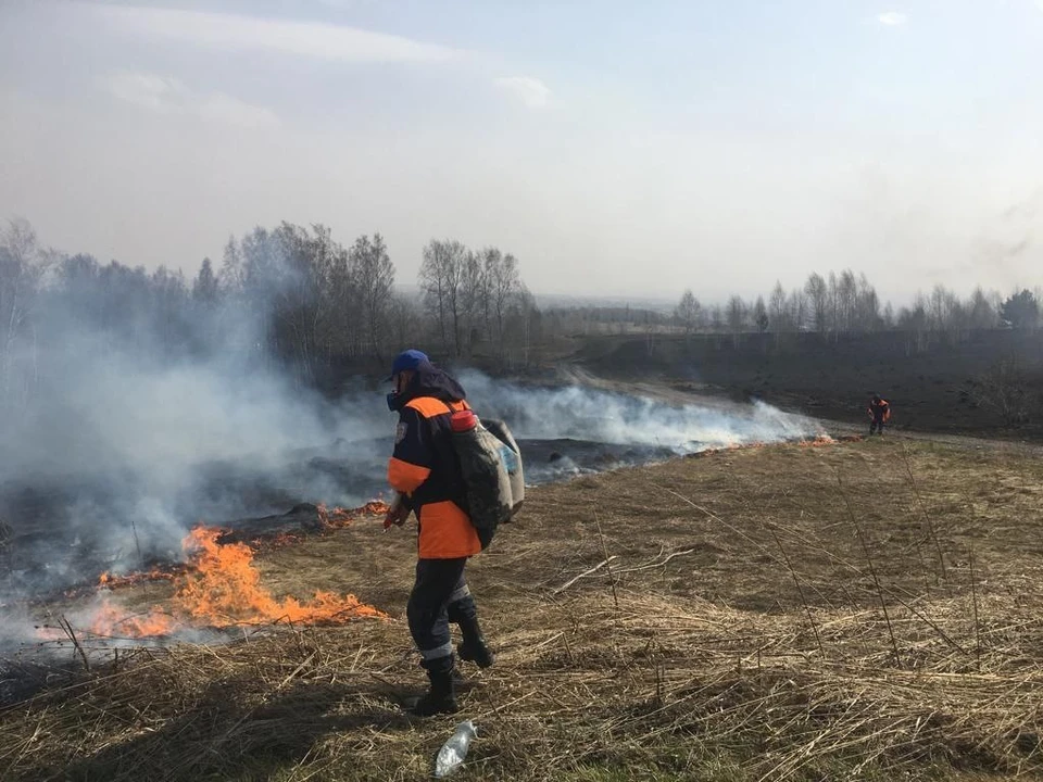 В Красноярском крае пожары локализованы в трех населенных пунктах. Фото: Красноярская служба спасения