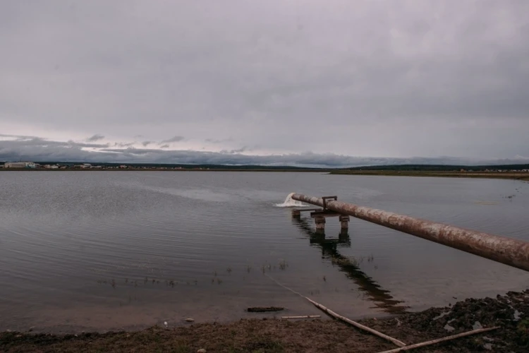 Экологическая экспертиза установила превышение загрязнения озера Мюрю в Якутии в 27 раз
