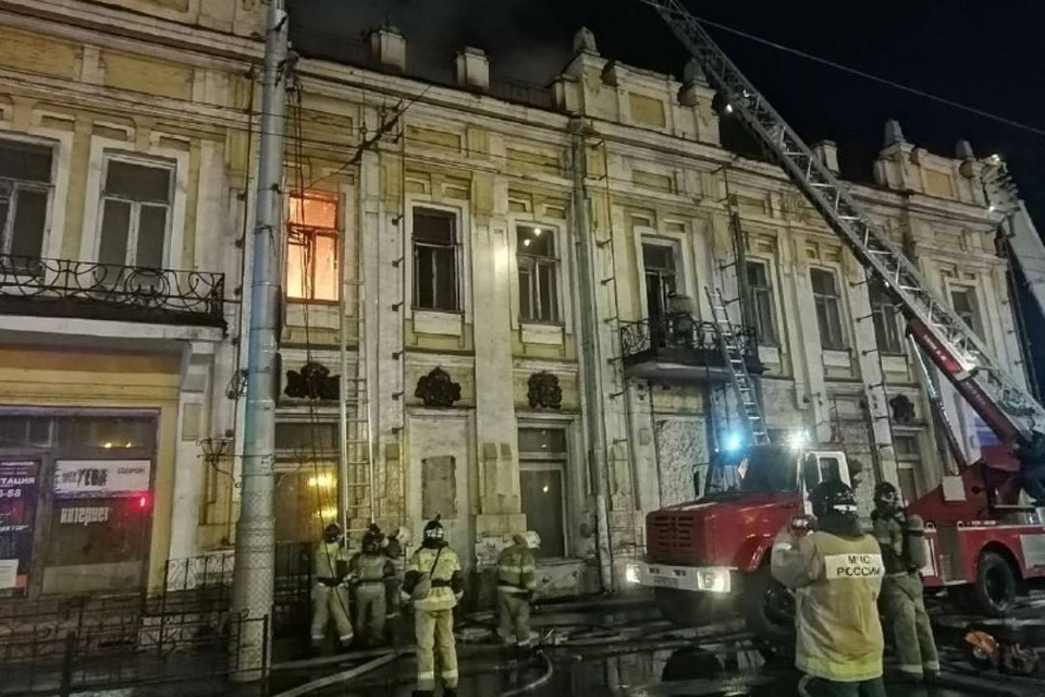 Пожар в центре Иркутска 13 мая 2022 года. Рассказываем, какое здание пострадало на улице Ленина.