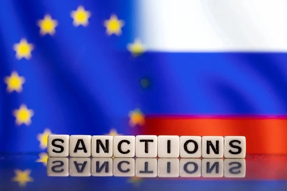 МИД России пообещал отреагировать в случае ограничения Евросоюзом выдачи виз россиянам