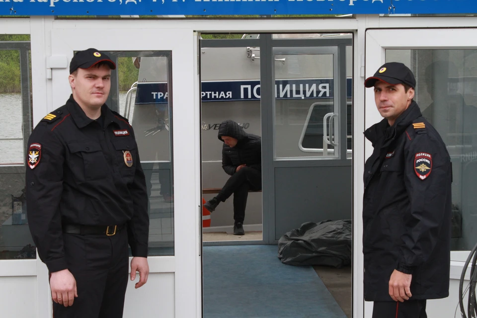 Журналист "Комсомолки" провел день с транспортной полицией.