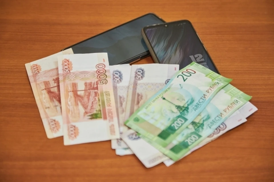 Всего томич перевел "администраторам" 40 тысяч рублей, но услугу так и не получил.