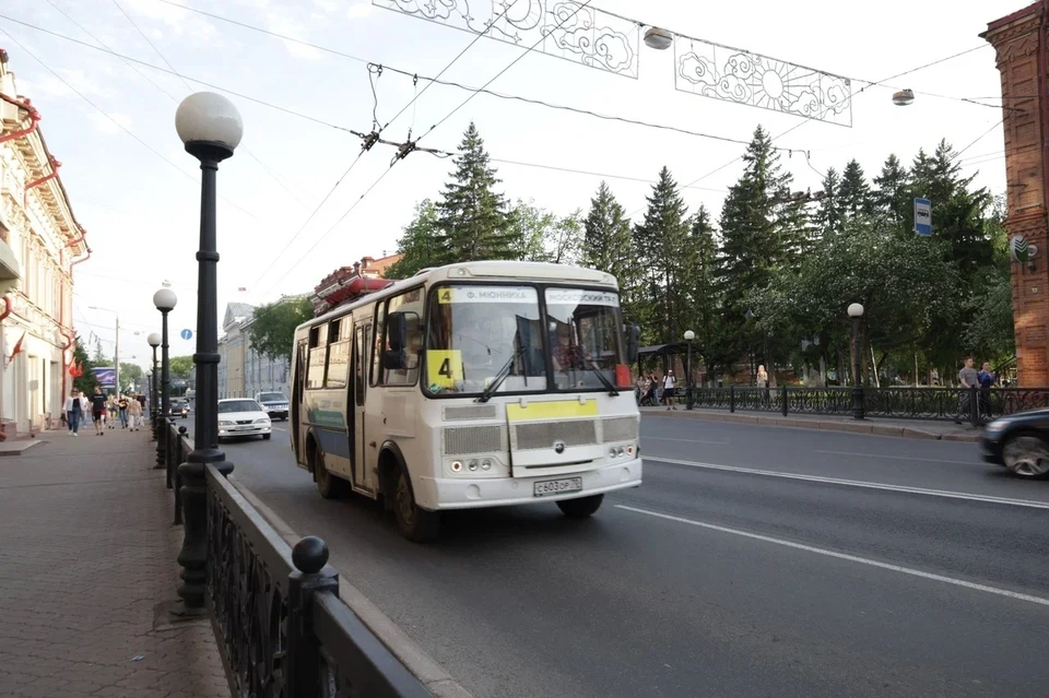 16 автобус томск. Томский автобус. Маршрутка в России. Администрация Томска автобусы. Автобус 170 номер Томск.