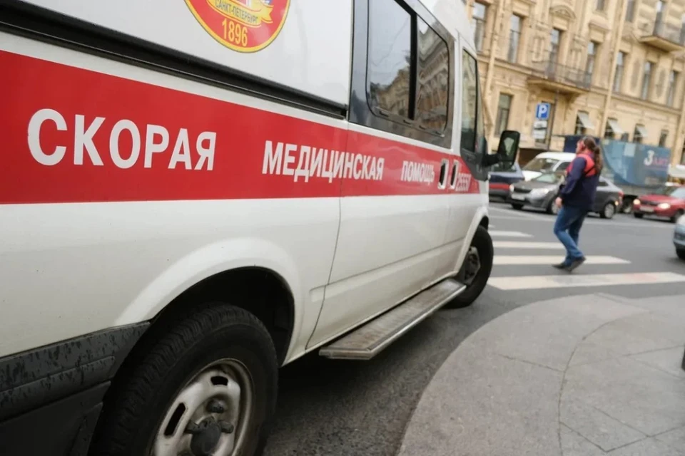 Отчима госпитализировали в тяжелом состоянии после ссоры с пасынком в Петербурге