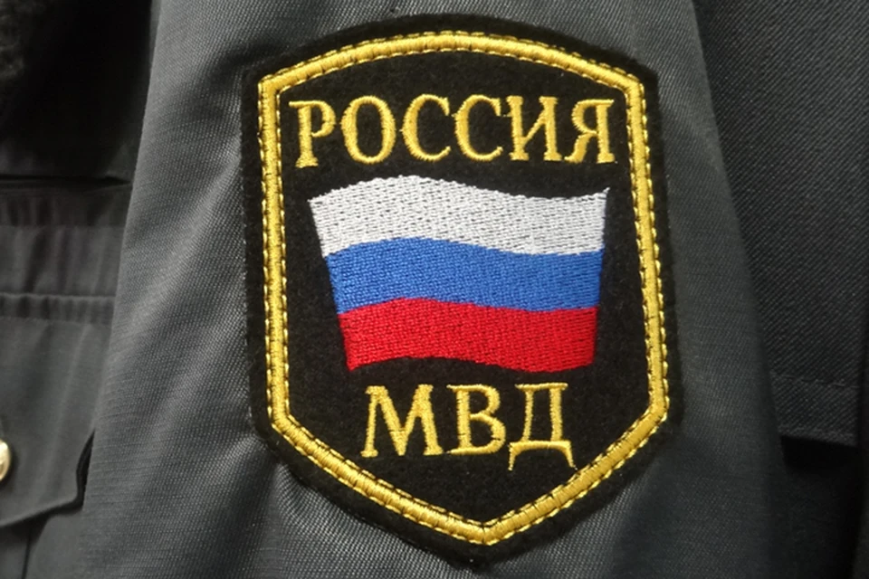 Тюменка проткнула мужа ножом и сиганула в окно.