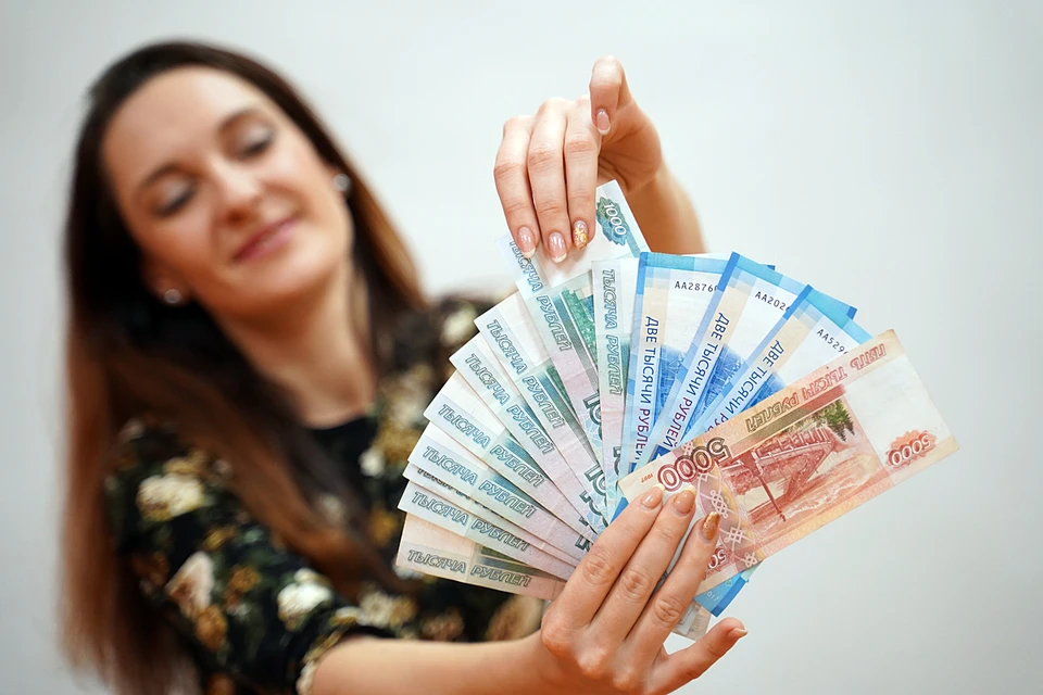 Без специальной подготовки разобраться в хитросплетениях мировой и российской экономики, учесть все нюансы и понять перспективу довольно сложно