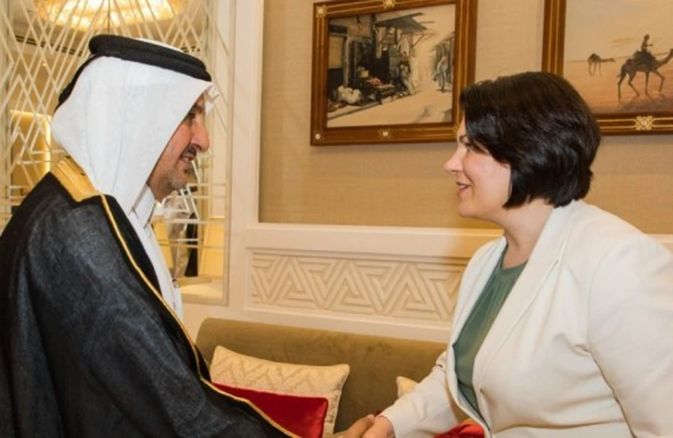 В ходе официального визита премьер-министра Натальи Гаврилицы в Катар глава правительства встретилась с шейхом Халидом бин Хамадом аль-Тани. Фото: vedomosti.md