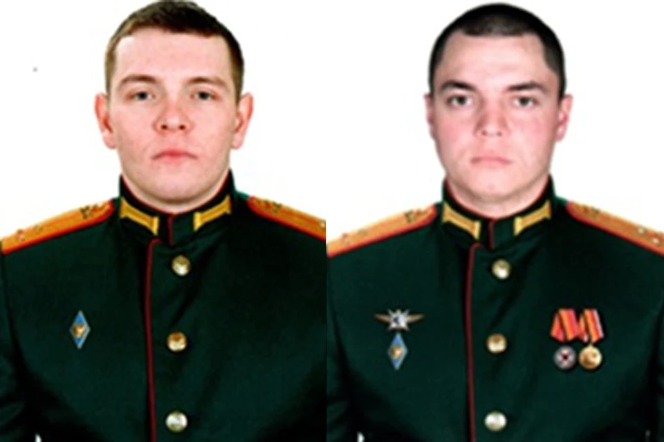 Старший лейтенант Вячеслав Бояркин и старший лейтенант Дмитрий Габов