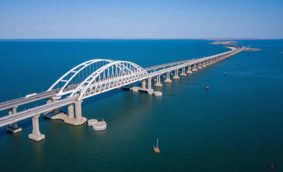Генерал-майор ВСУ Марченко назвал Крымский мост "целью номер один" для украинских военных Фото: Росавтодор