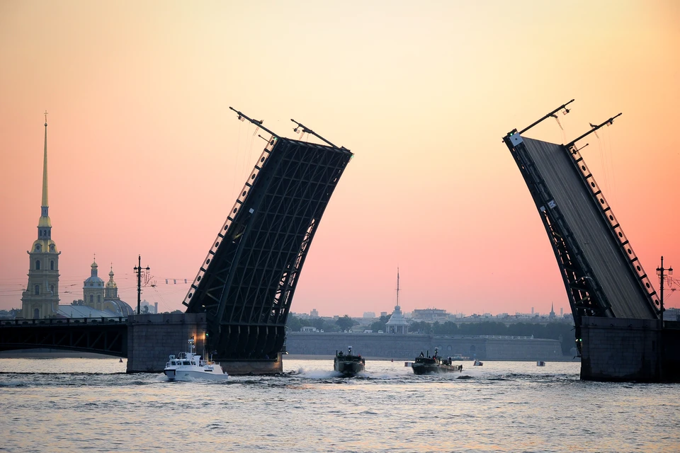 Как разводят мосты в питере