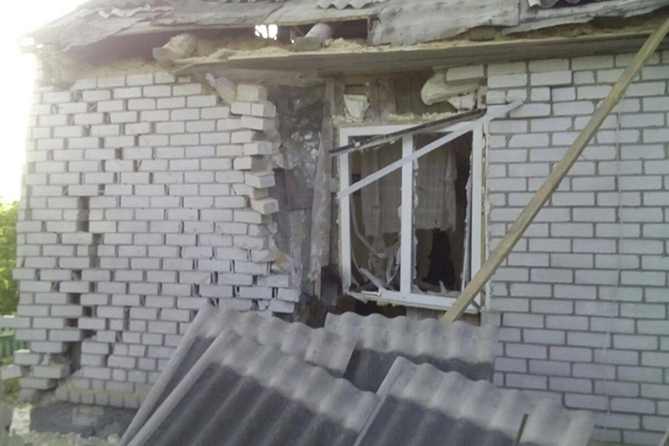 В поселке поврежден один частный дом. Фото: Александр Богомаз.