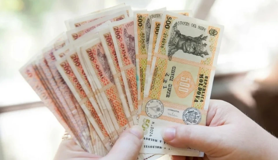 Жители Молдовы больше предпочитают наличные деньги, а не банковские карты.