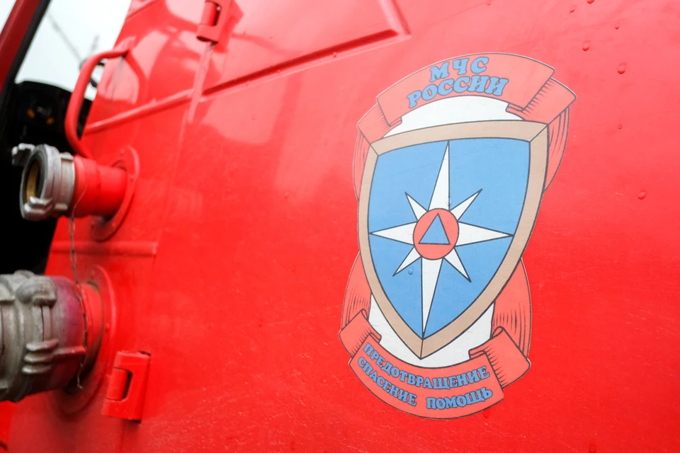 Спасатели локализовали пожар в жилом доме в Невской Дубровке