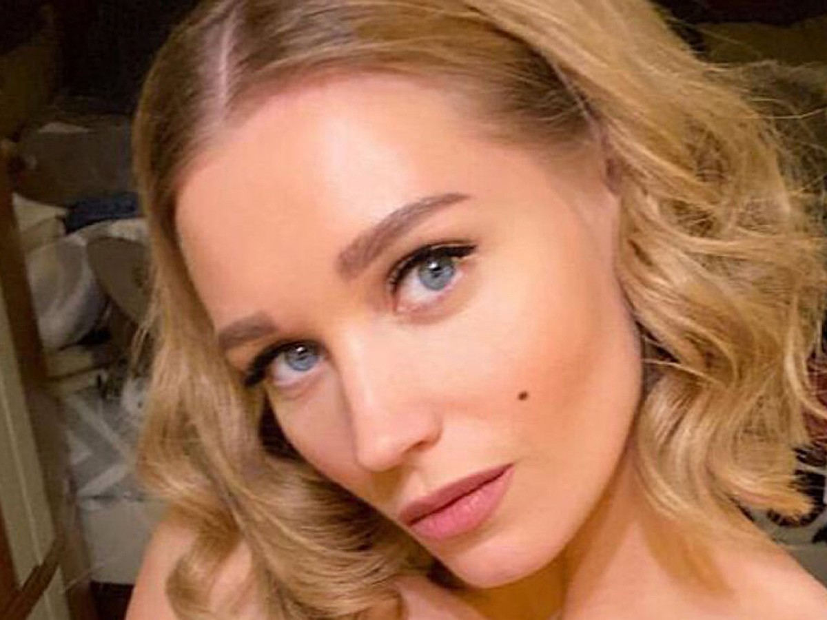 Сұлу қызбен анальный секс видео