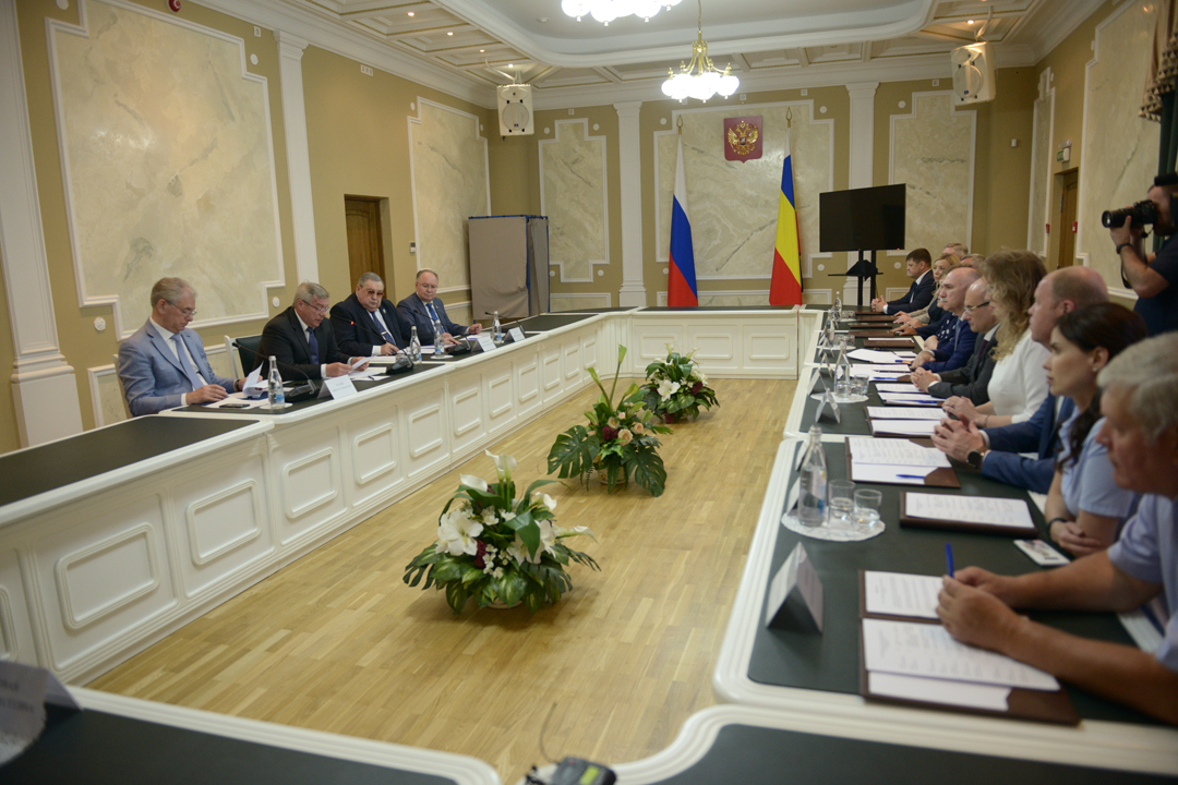 ВЫБОРЫ ДЕПУТАТОВ, НАРЕЗАЛИ ОКРУГА