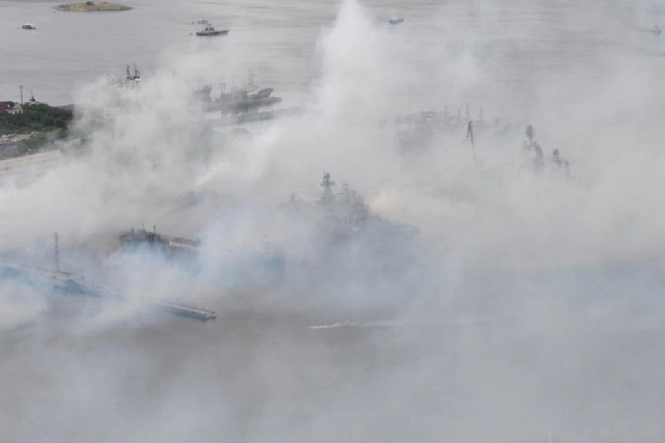 Жителям не советуют проветривать квартиры. Фото: vk.com/cityseveromorsk