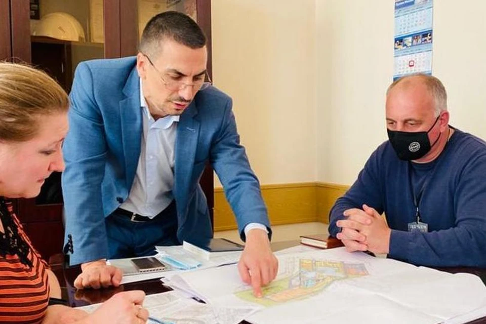 Гордума 18 июля одобрила проект решения о ликвидации должности заместителя главы администрации Рязани, которую в статусе и.о. с 2017 года занимал Сергей Савин (на фото над картой).
