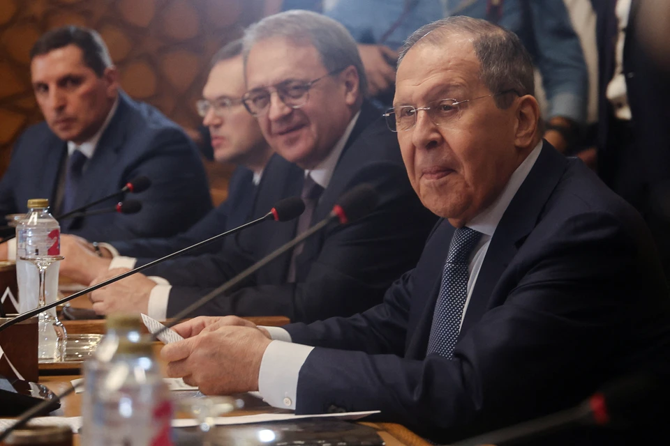 Сергей Лавров на переговорах в Египте