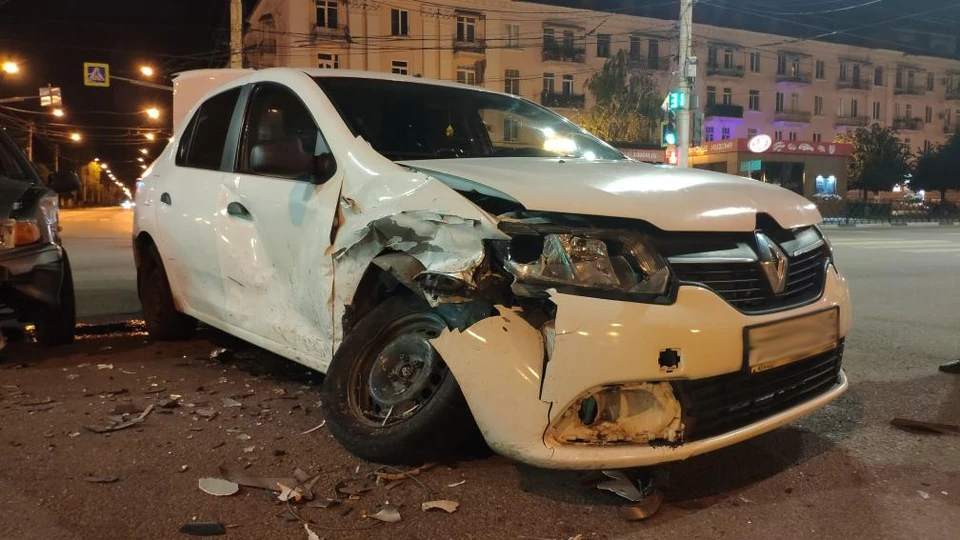 Авария произошла на улице Интернациональной
