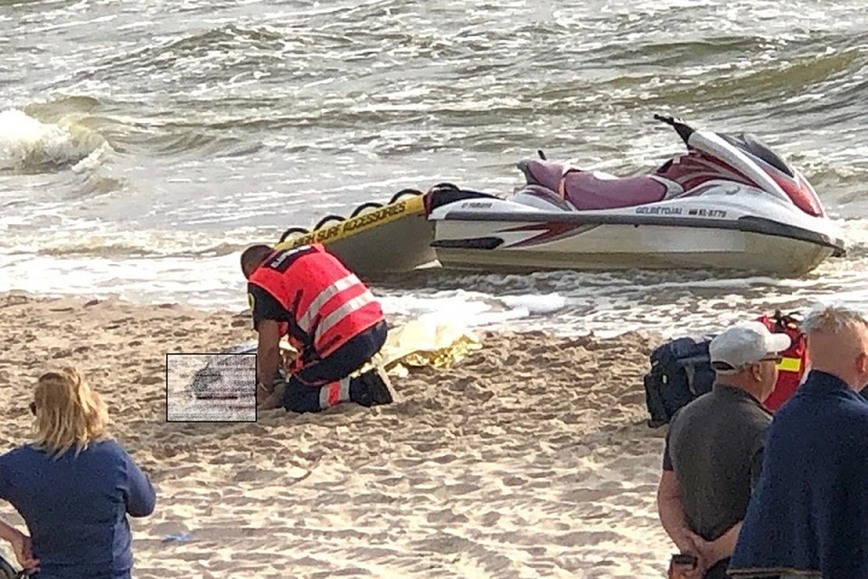 На Клайпедском пляже тонули трое белорусов, двух спасли - тело третьего нашли спустя 5 суток. Фото: atviraklaipeda.lt