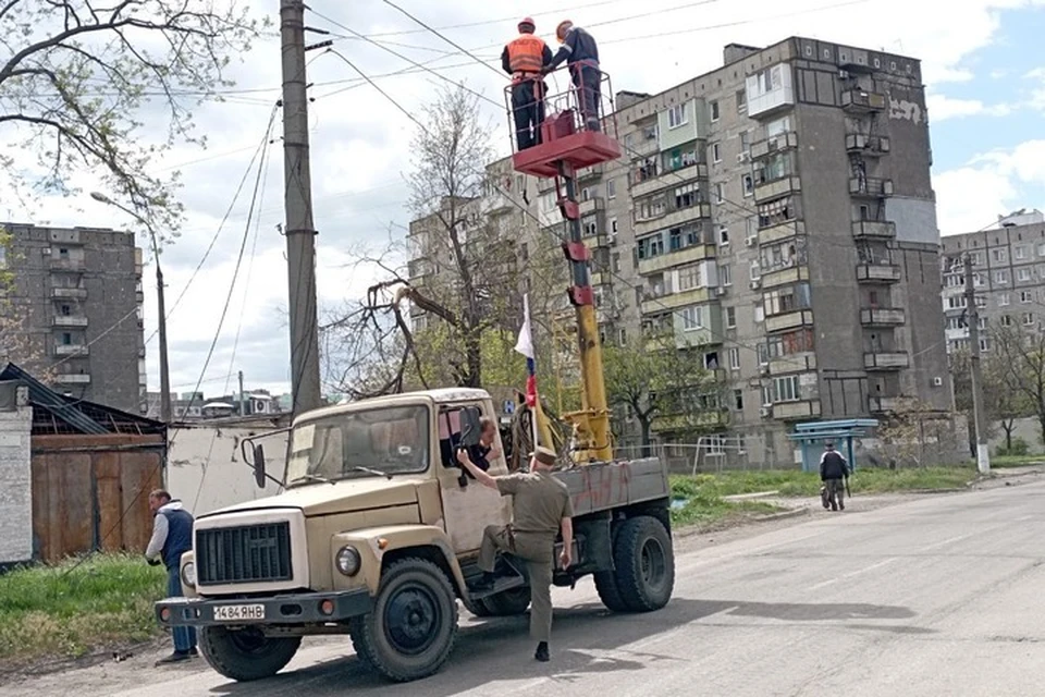 Энергетики тянут свет на левый брег