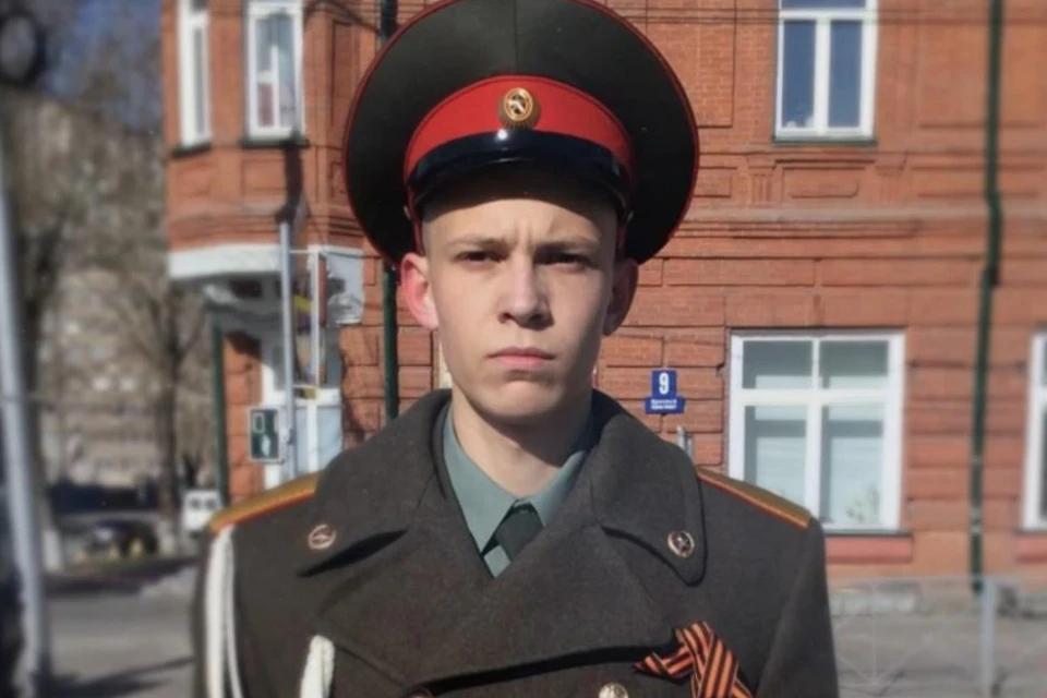 В память о погибшем 21-летнем Камиле Хабибназарове в школе № 24 установят мемориальную доску. Фото: Городской гражданско-патриотический центр.