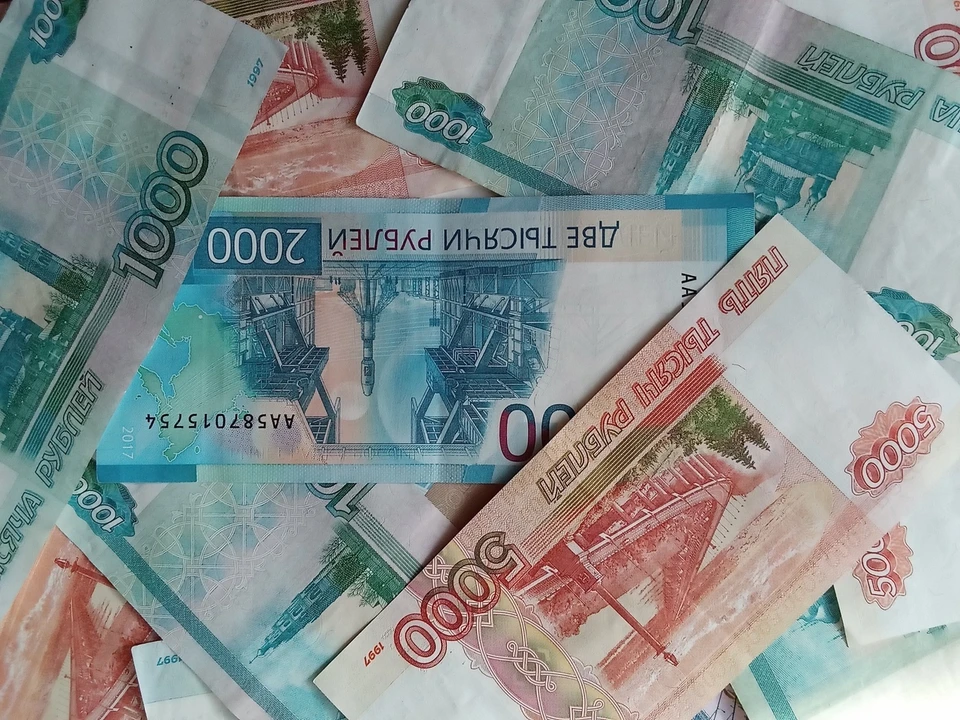 Поверив уловкам мошенников, салехардец остался должен банку полтора миллиона рублей