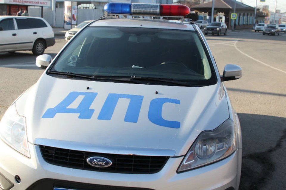 Экс-супруг поджег машину бывшей возлюбленной в Усольском районе и скрылся.