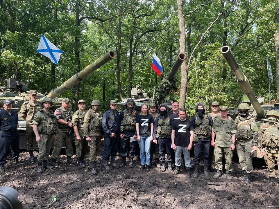 Андрей Чибис поручил поддержать семьи участников СВО. Фото: правительство Мурманской области