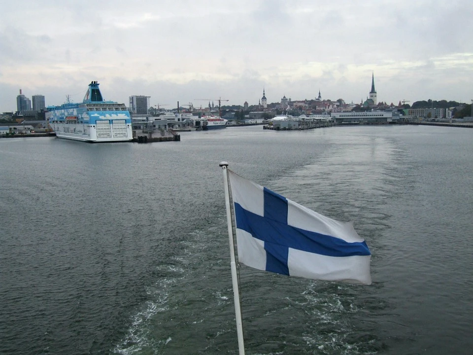 Финляндия собирается ограничить транзитный туризм из России в Европу