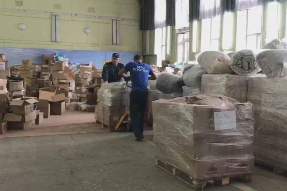 12 тонн гуманитарной помощи направлено в Кировск ДНР из Иркутской области. Фото: пресс-служба правительства Иркутской области