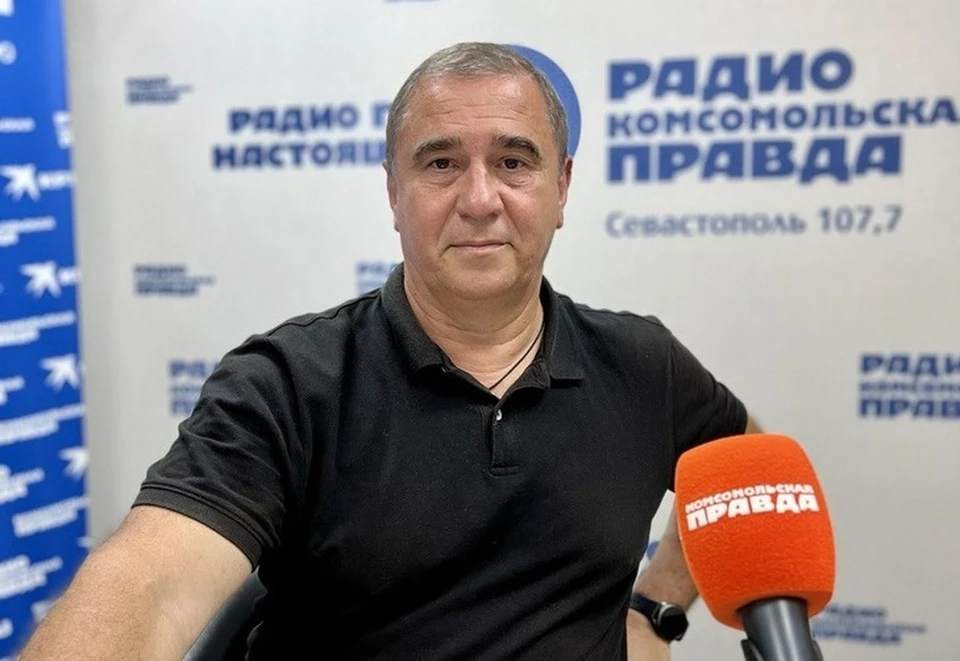 Сергей Махов