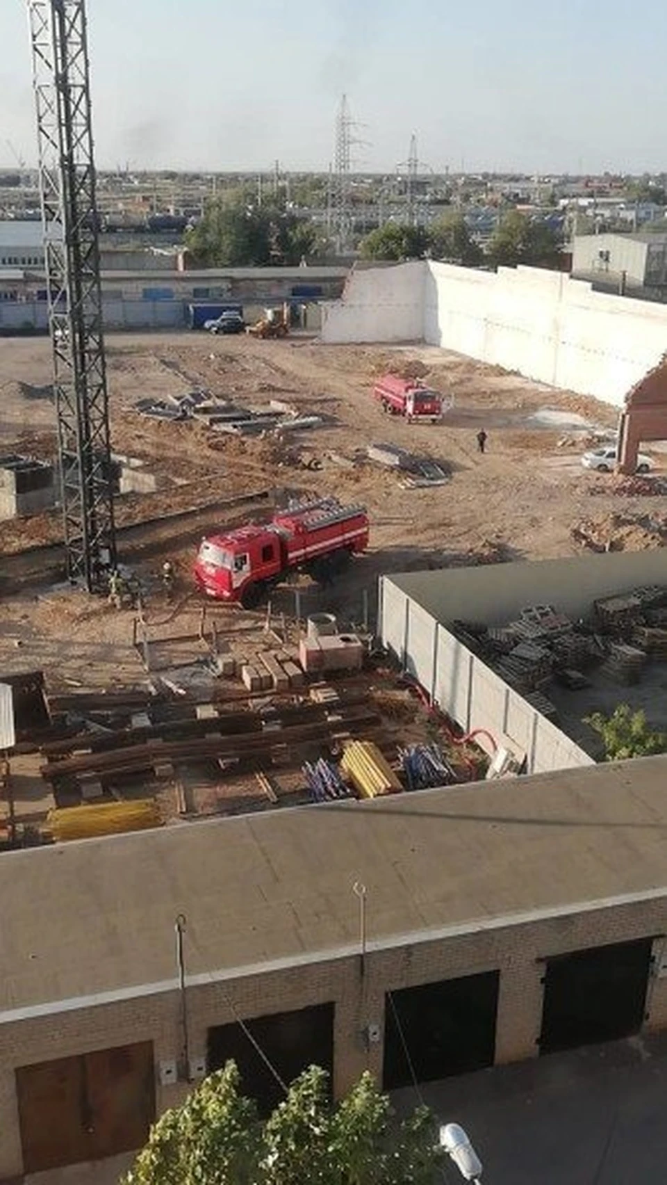 В Астрахани при строительстве жилого комплекса произошёл пожар