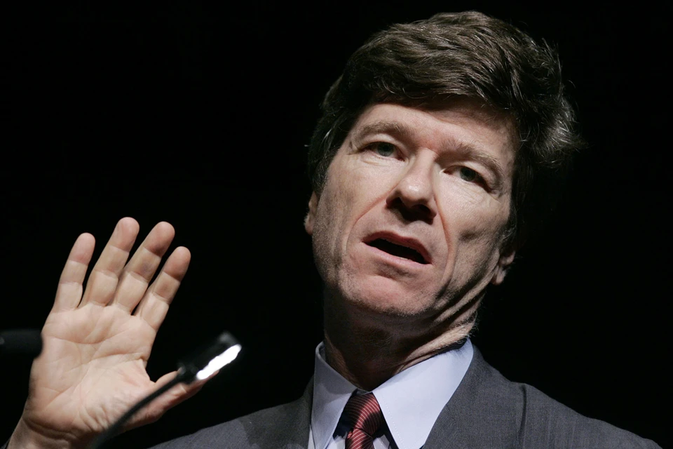 Jeffrey Sachs habló en un seminario sobre política exterior estadounidense