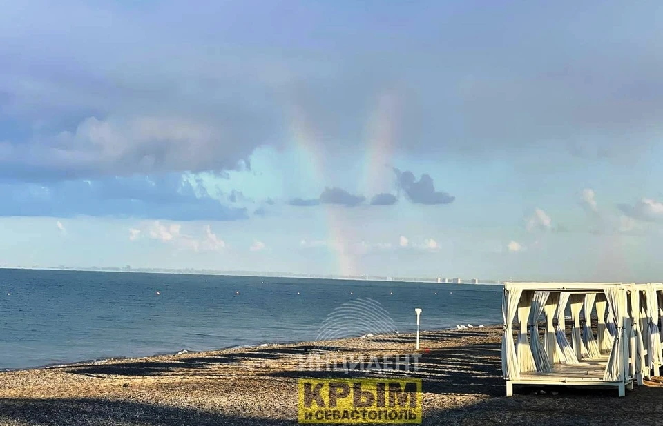 Этот кадр стал предметом активного обсуждения. Фото: группа «Инцидент Крым, Симферополь, Севастополь, ДТП, ЧП» («ВКонтакте»)