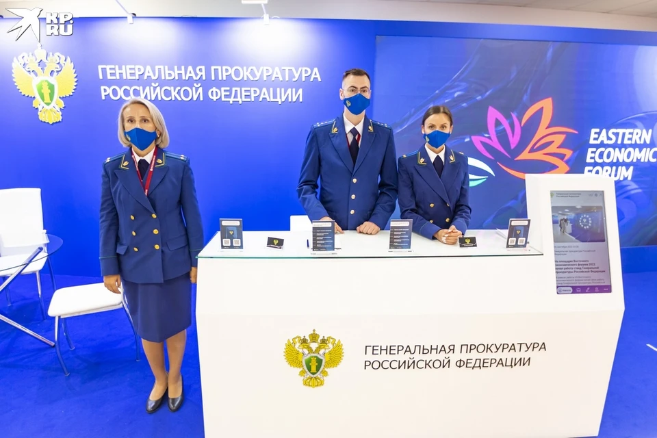 Стенд прокуратуры находится в корпусе B.