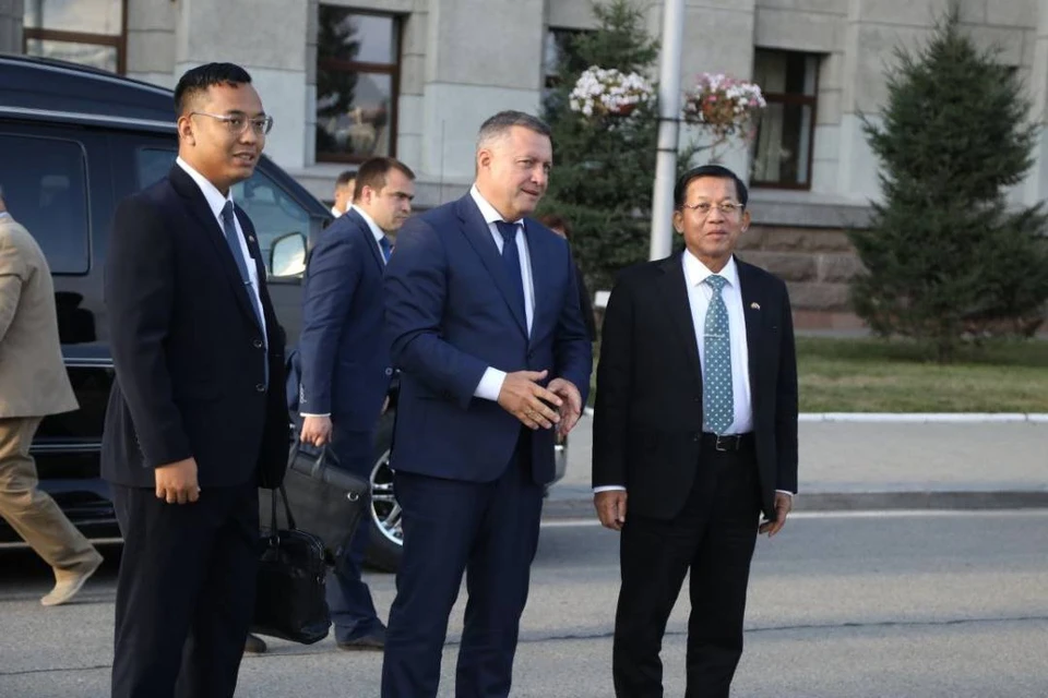 Руководители Иркутской области провели переговоры с премьер-министром Мьянмы.
