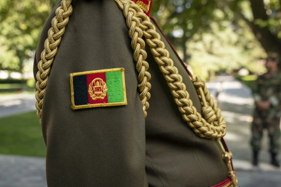 Посольство России в Афганистане приостановило выдачу виз и оказание консульских услуг