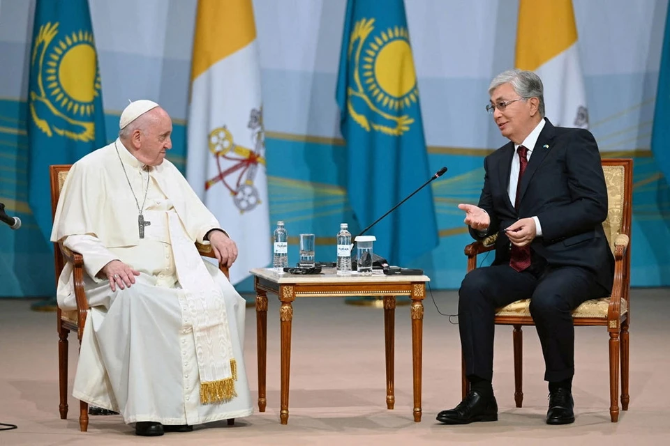 Состоялся первый визит Папы Римского Франциска в Казахстан.